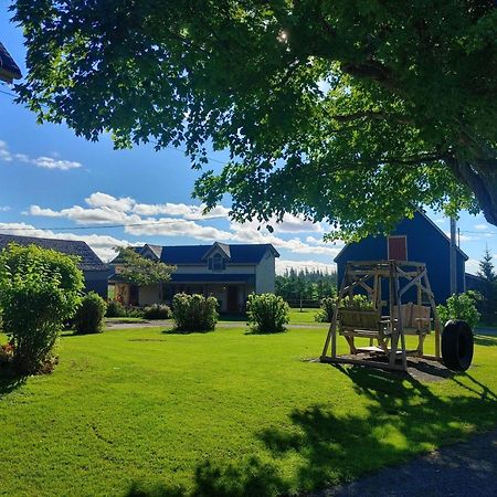 Bugaboo Cottages Summerside Exterior photo